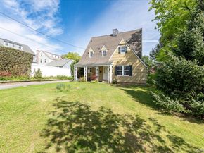 6 Helena Avenue, White Plains NY 10605