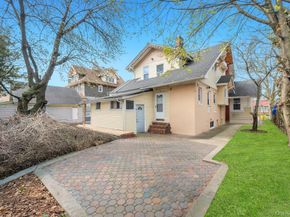 10927 196th Street, Saint Albans NY 11412