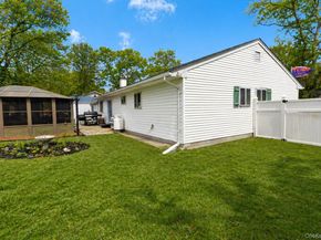 11 Seaford Road, Mastic Beach NY 11951