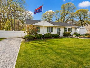 11 Seaford Road, Mastic Beach NY 11951