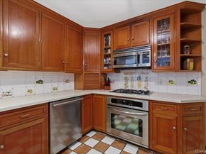 52 Windsor Terrace, Yonkers NY 10701