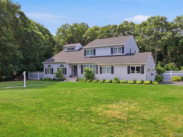 12 Deer Path, Shirley NY 11967