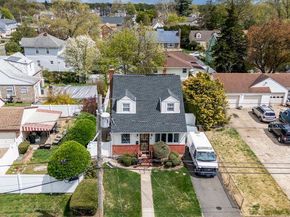 283 Hawthorne Avenue, Uniondale NY 11553