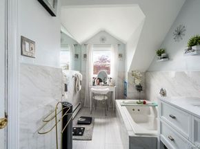 283 Hawthorne Avenue, Uniondale NY 11553