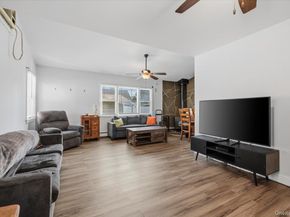 42 Haven Lane, Levittown NY 11756