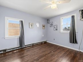 42 Haven Lane, Levittown NY 11756