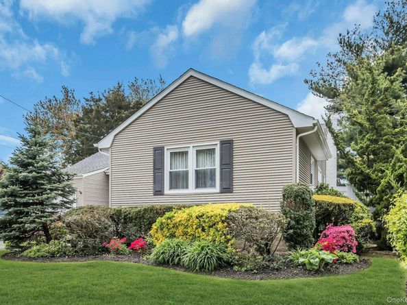 2614 Soper Avenue, Baldwin NY 11510