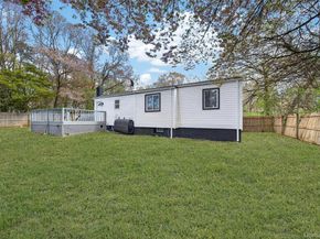 65 Maple Lane, Medford NY 11763