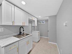65 Maple Lane, Medford NY 11763