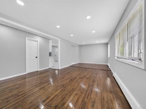 65 Maple Lane, Medford NY 11763