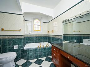 50-24 194th Street, Fresh Meadows NY 11365