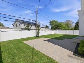 72 Cypress Lane, Westbury NY 11590