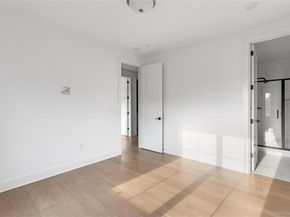 1 Sequoia Circle, Manhasset NY 11030