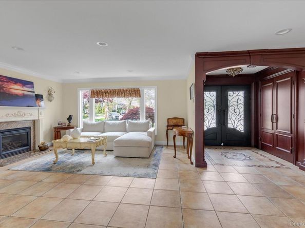 3390 Hewlett Avenue, Merrick NY 11566