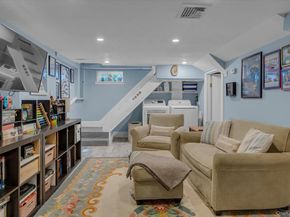 95 Scudder Place, Northport NY 11768