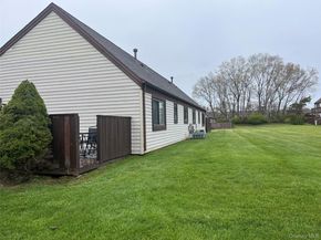 50 Gauguin Court 50, Middle Island NY 11953