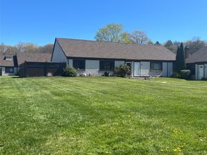 50 Gauguin Court 50, Middle Island NY 11953