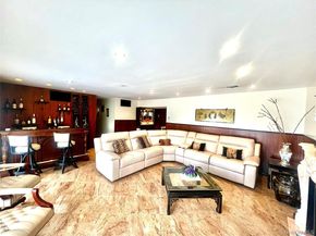 728 Arbuckle Avenue, Woodmere NY 11598