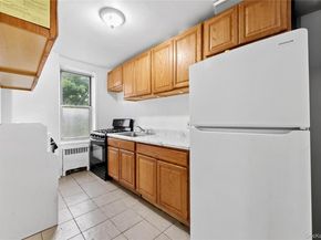 2275 Cruger Ave 3A, Bronx NY 10467