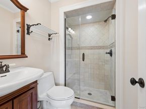 5 Maryland Boulevard, Hampton Bays NY 11946