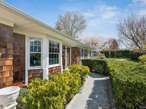 5 Maryland Boulevard, Hampton Bays NY 11946