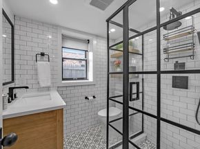 39 Warwick Place, Port Washington NY 11050