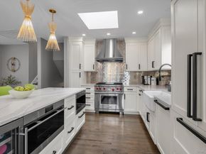 39 Warwick Place, Port Washington NY 11050