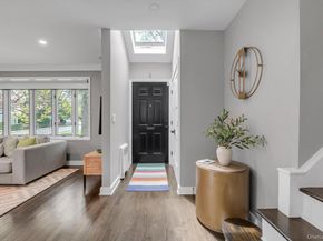 39 Warwick Place, Port Washington NY 11050