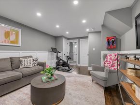 39 Warwick Place, Port Washington NY 11050