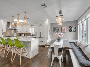 39 Warwick Place, Port Washington NY 11050