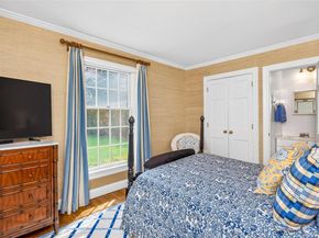 299 Narrow Lane, Southampton NY 11968