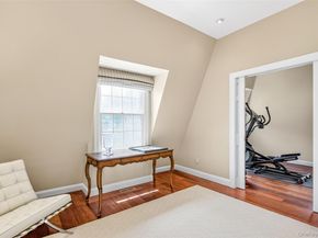 299 Narrow Lane, Southampton NY 11968