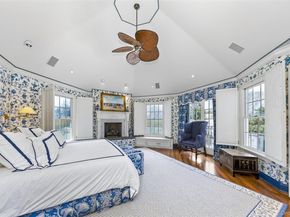299 Narrow Lane, Southampton NY 11968