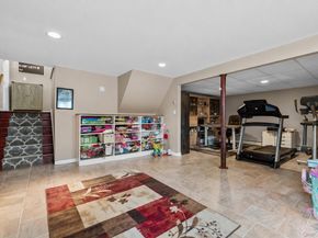 61 Winthrop Road, Plainview NY 11803