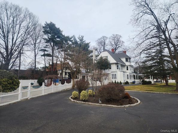 129 Hilton Avenue, Hempstead NY 11550