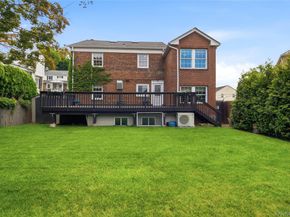 32 Huntington Drive, Yonkers NY 10704
