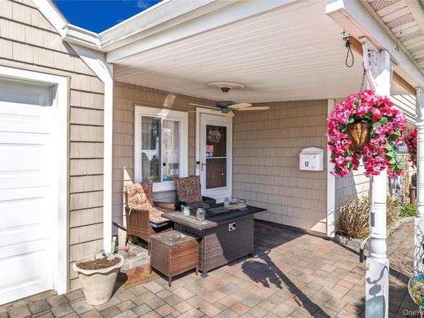 12 Link Lane, Hicksville NY 11801