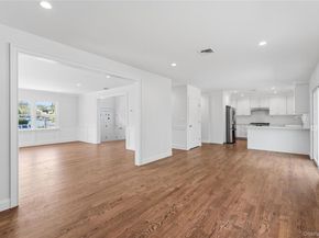 969 Manor Lane, Bay Shore NY 11706
