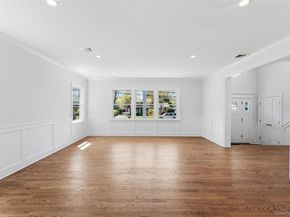 969 Manor Lane, Bay Shore NY 11706