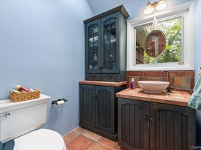 6 Apex Road, Melville NY 11747