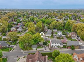 91 Rockaway Avenue, Rockville Centre NY 11570