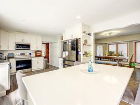34 Hawthorne Street, Mount Sinai NY 11766