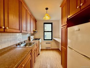 11224 Northern Boulevard 3G, Corona NY 11368