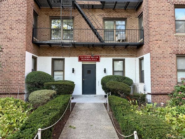 11224 Northern Boulevard 3G, Corona NY 11368