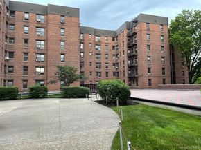 11224 Northern Boulevard 3G, Corona NY 11368