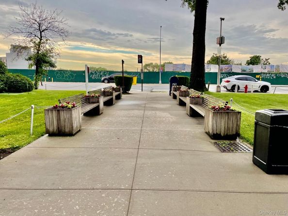 11224 Northern Boulevard 3G, Corona NY 11368