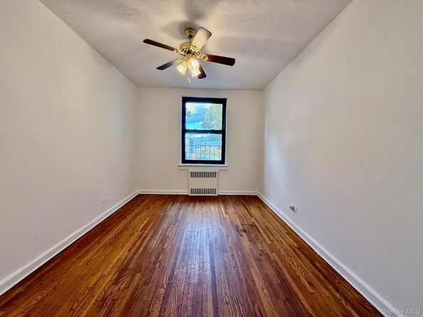 11224 Northern Boulevard 3G, Corona NY 11368