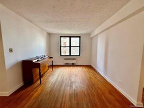 11224 Northern Boulevard 3G, Corona NY 11368