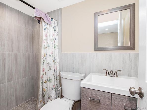 1283 E 223rd Street, Bronx NY 10466