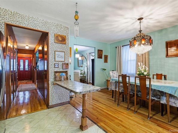 2824 Zulette Avenue, Bronx NY 10461